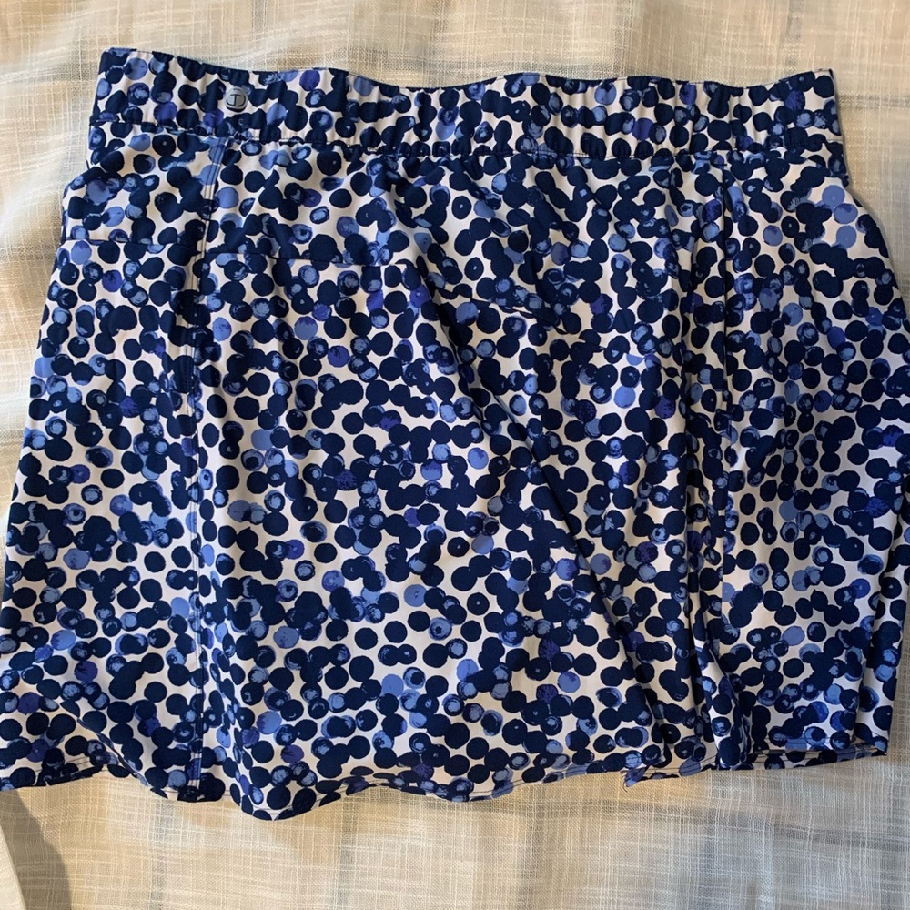 T for Talbots tennis skort. Size Lg. Brand new w/o tags.